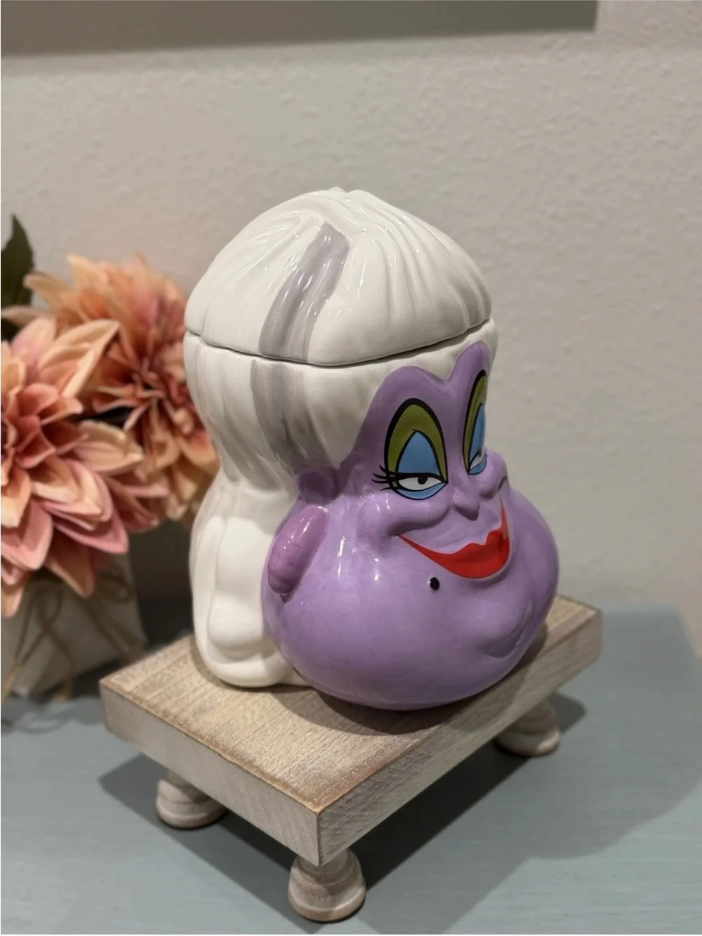 Ursula Little Mermaid Figural Cookie Jar with Lid Disney